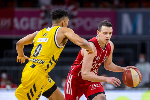 比赛伊始 比赛伊始