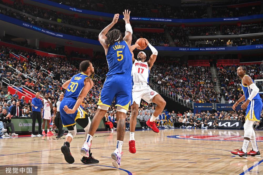 与此同时 与此同时